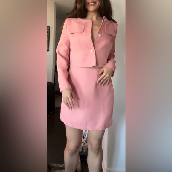NWOT Elegant Pink Pencil Skirt and blazer for Women - Picture 4 of 5